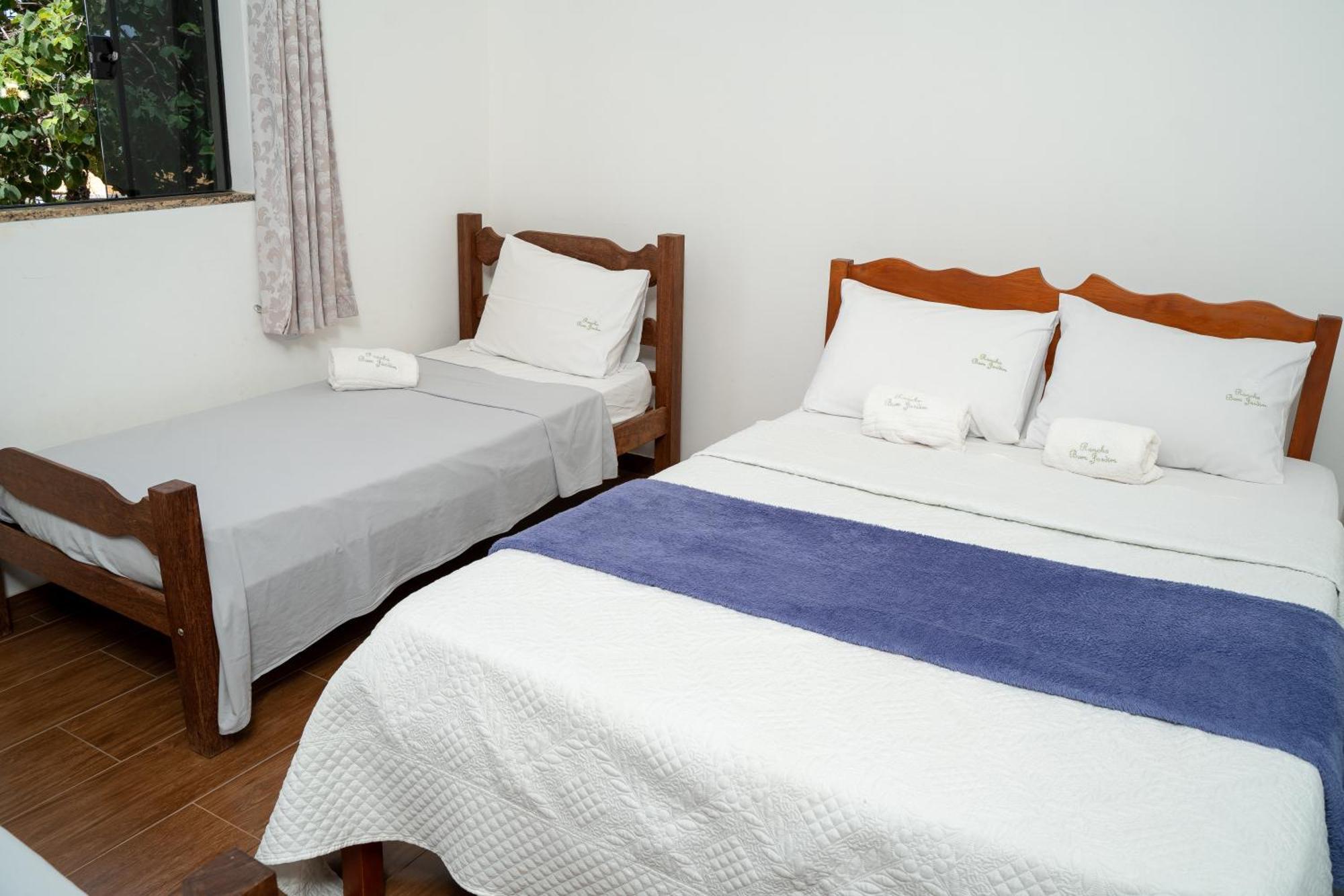 Casa Com Piscina Vista Para Lago, 03 Quartos Confortaveis Capitólio Εξωτερικό φωτογραφία