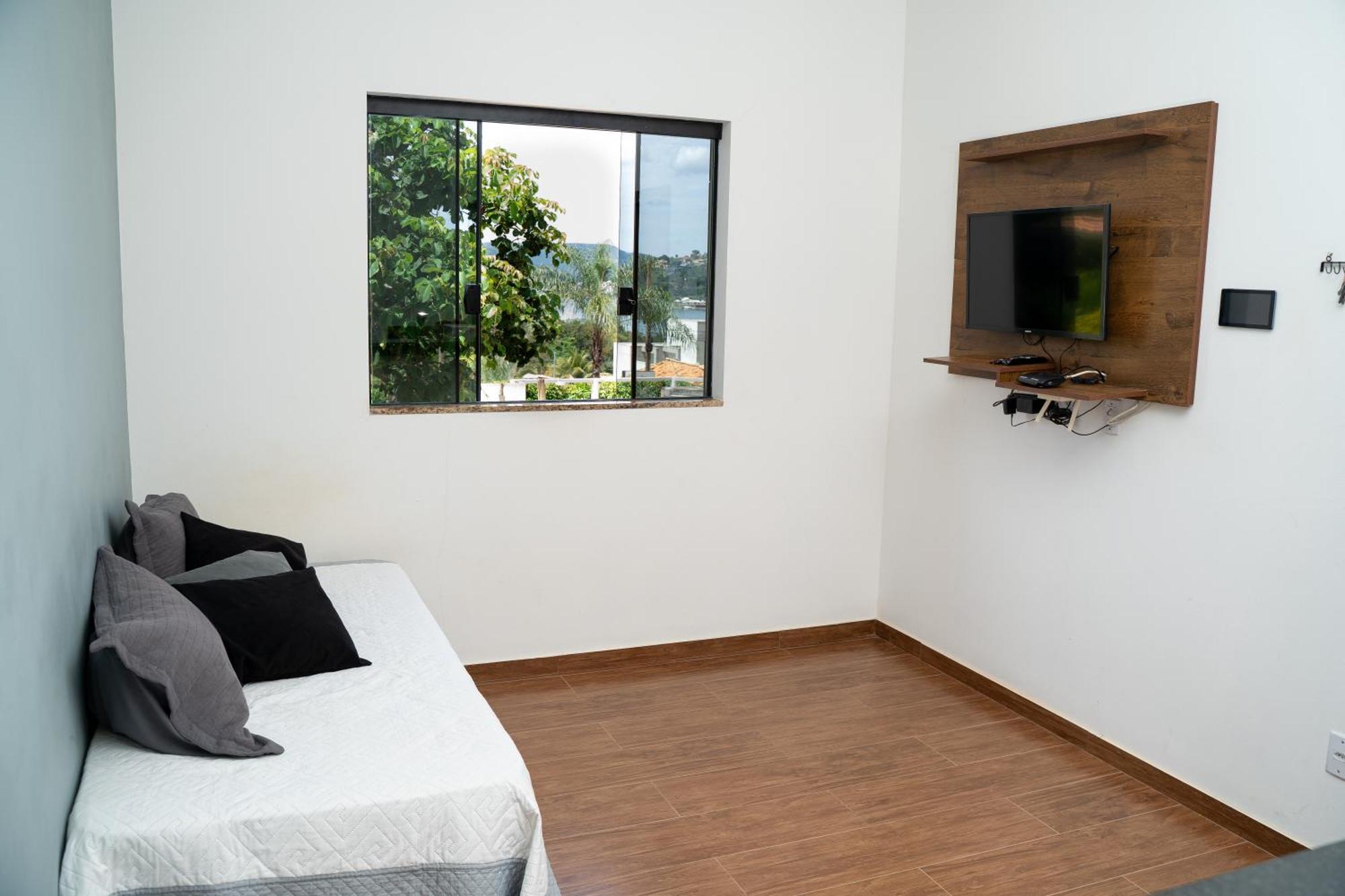 Casa Com Piscina Vista Para Lago, 03 Quartos Confortaveis Capitólio Εξωτερικό φωτογραφία